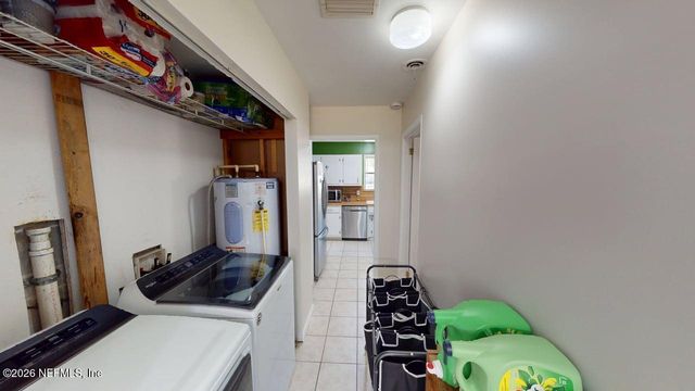 8114 NARANJA Drive W, Jacksonville, FL 32217