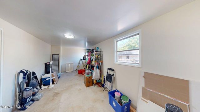 8114 NARANJA Drive W, Jacksonville, FL 32217