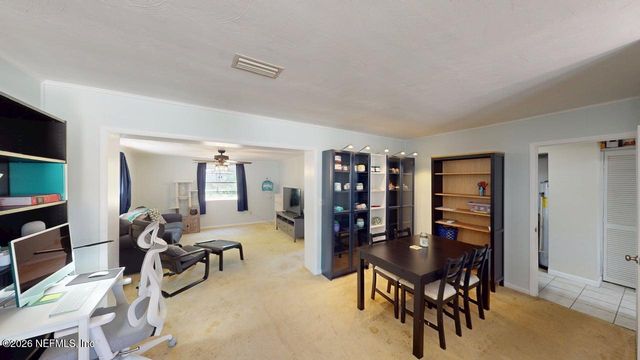 8114 NARANJA Drive W, Jacksonville, FL 32217