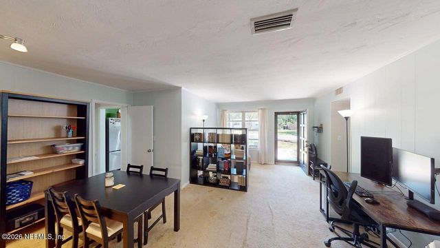 8114 NARANJA Drive W, Jacksonville, FL 32217