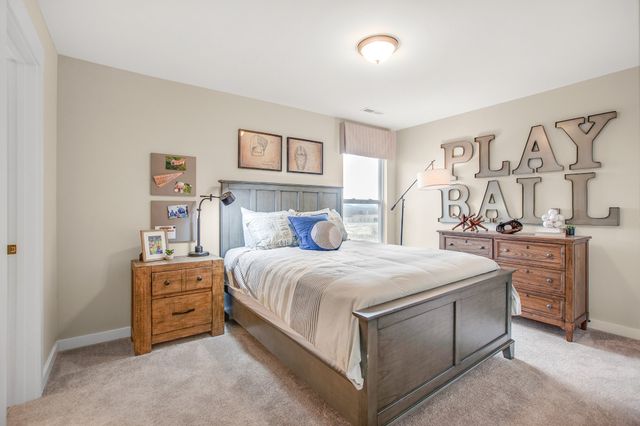 717 Tischer Drive, Hendersonville, TN 37075