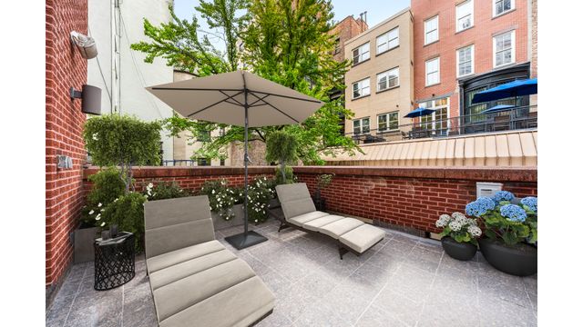 51 E 67TH Street, New York City, NY 10065