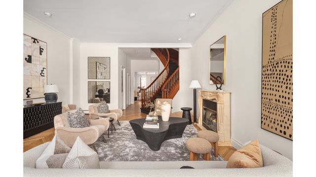 51 E 67TH Street, New York City, NY 10065