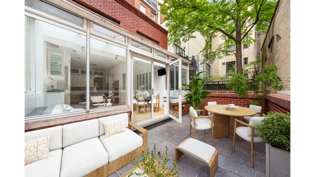 51 E 67TH Street, New York City, NY 10065