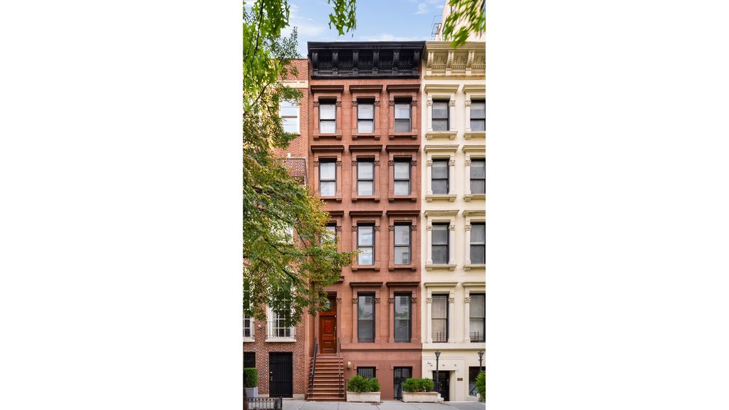 51 E 67TH Street, New York City, NY 10065