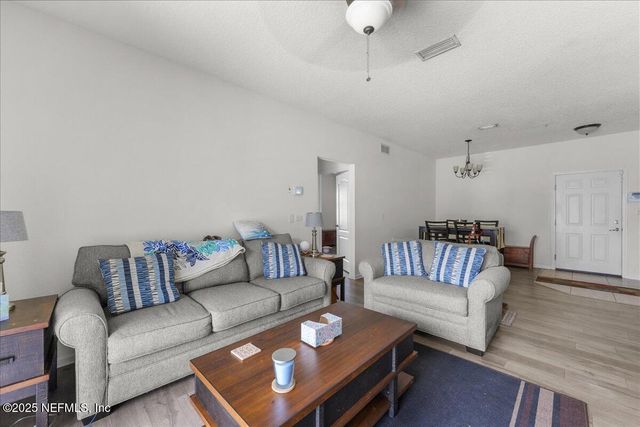 4991 KEY LIME Drive 107, Jacksonville, FL 32256