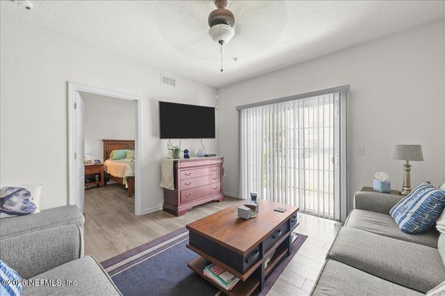 4991 KEY LIME Drive 107, Jacksonville, FL 32256