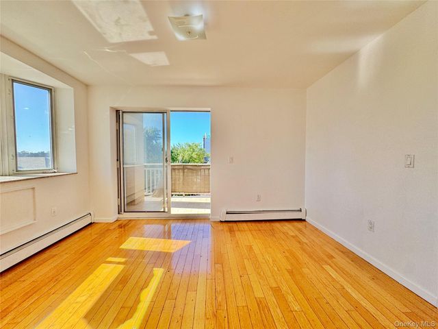 9305 37th Avenue 3C, Jackson Heights, NY 11372
