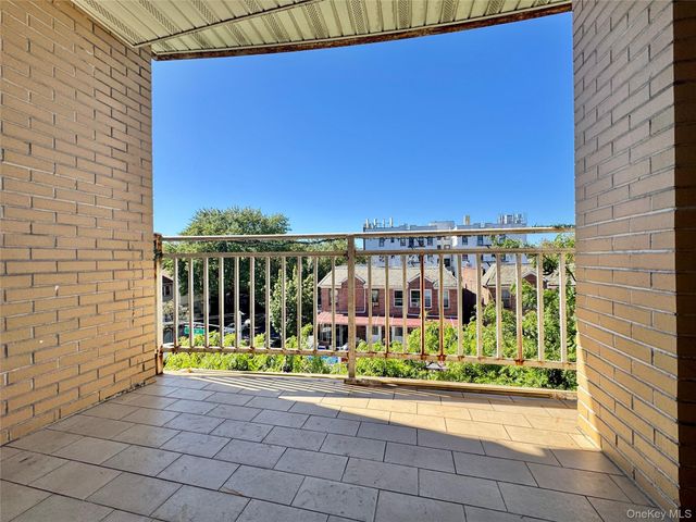 9305 37th Avenue 3C, Jackson Heights, NY 11372