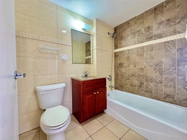 9305 37th Avenue 3C, Jackson Heights, NY 11372