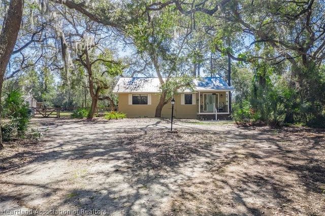 214 Nature Lane, Sebring, FL 33875