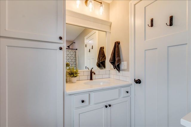 10536 W Sondra St, Maize, KS 67101