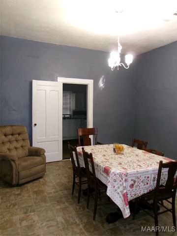 1732 Martin Luther King Street, Selma, AL 36703