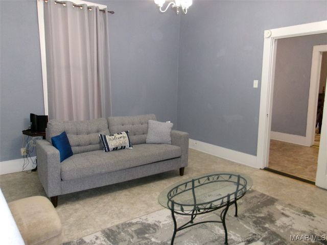 1732 Martin Luther King Street, Selma, AL 36703