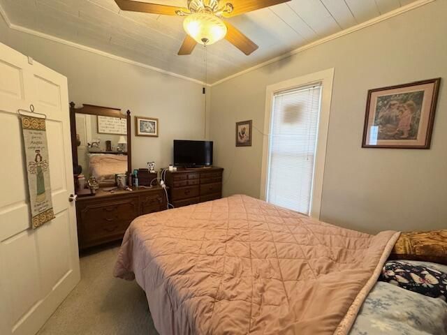 7402 8th AVENUE, Kenosha, WI 53143