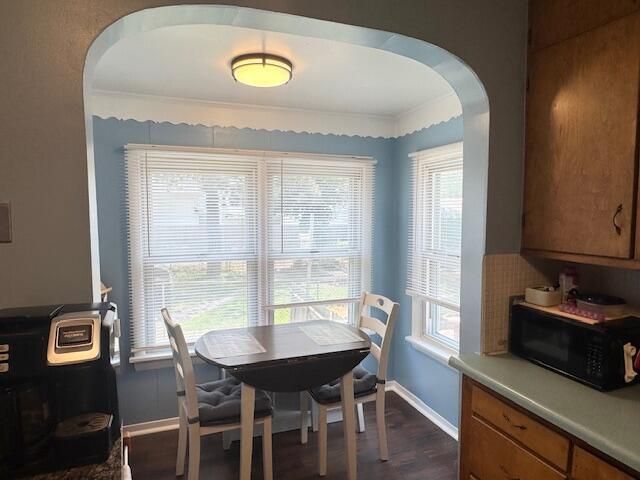 7402 8th AVENUE, Kenosha, WI 53143