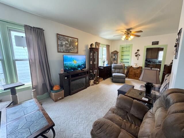 7402 8th AVENUE, Kenosha, WI 53143