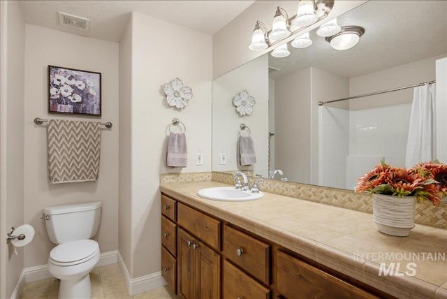 4393 N Palatine Ave., Meridian, ID 83646
