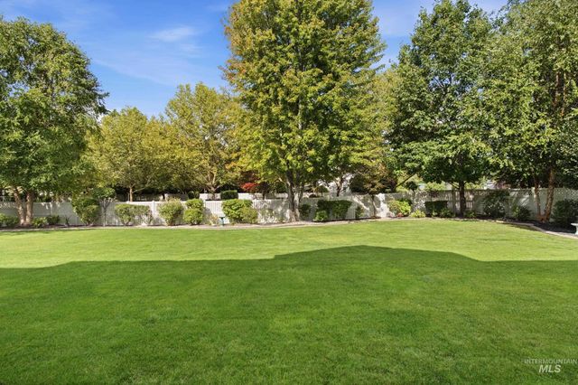 4393 N Palatine Ave., Meridian, ID 83646