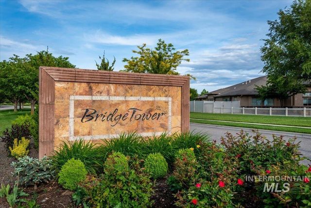 4393 N Palatine Ave., Meridian, ID 83646