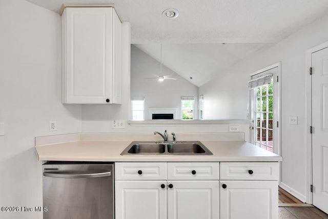 4800 Woods Edge Road, Wilmington, NC 28409
