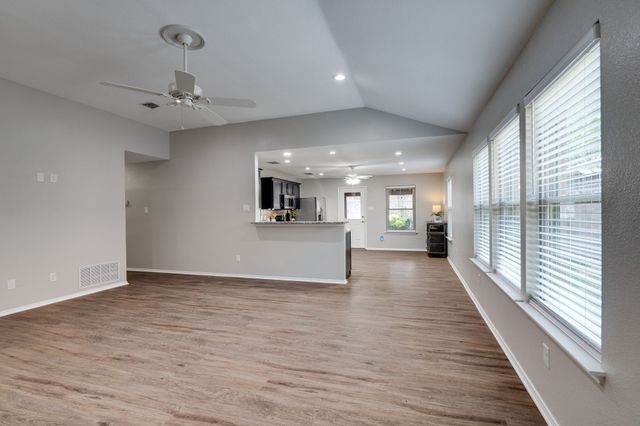 9321 Goldenview Drive, Fort Worth, TX 76244