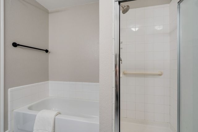 9321 Goldenview Drive, Fort Worth, TX 76244