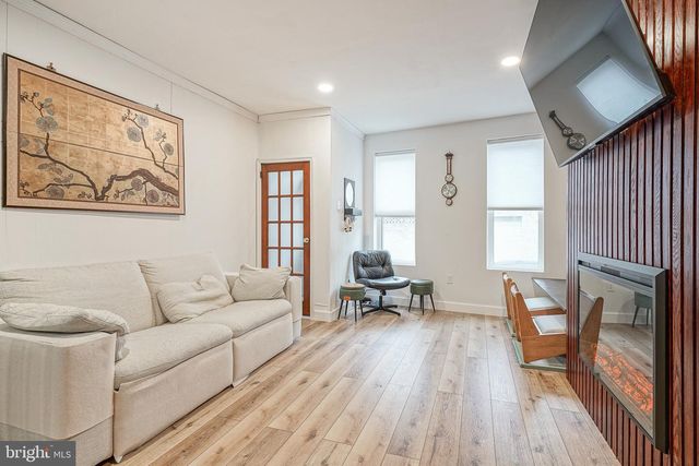 732 SALTER ST, Philadelphia, PA 19147