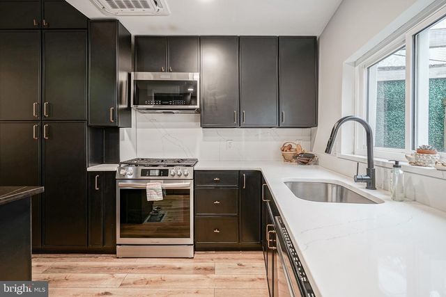 732 SALTER ST, Philadelphia, PA 19147