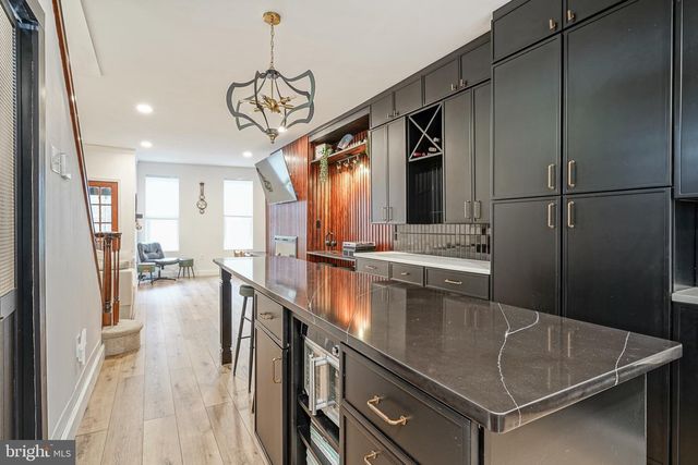 732 SALTER ST, Philadelphia, PA 19147