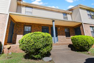 1551 E Knollwood Cir Apt 3, Clarksville, TN 37043