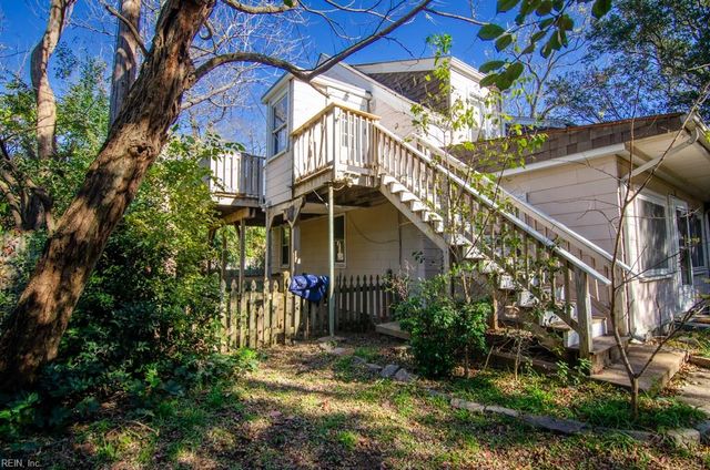 1056 Little Bay AVE, Norfolk, VA 23503