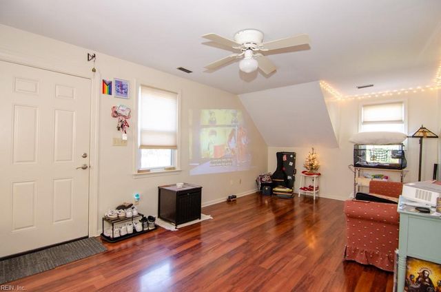 1056 Little Bay AVE, Norfolk, VA 23503