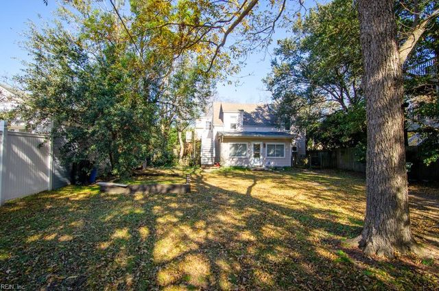 1056 Little Bay AVE, Norfolk, VA 23503