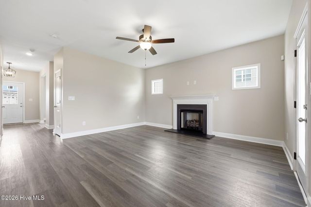 164 Leach Creek Drive, Raeford, NC 28376