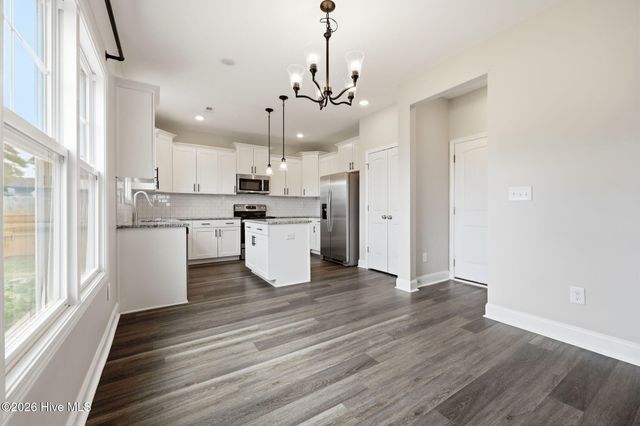 164 Leach Creek Drive, Raeford, NC 28376