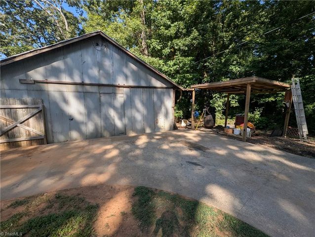 108 Ford Street, Thomasville, NC 27360