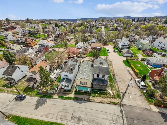 2802 Stewart St, Mckeesport, PA 15132