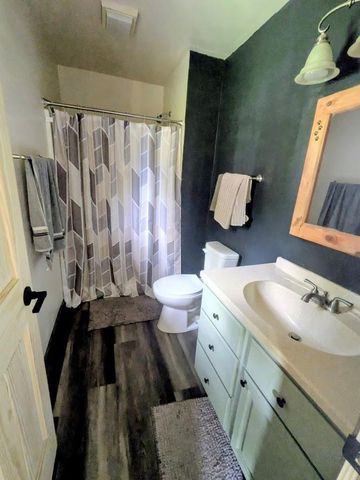 N7590 Island Drive, Pardeeville, WI 53954