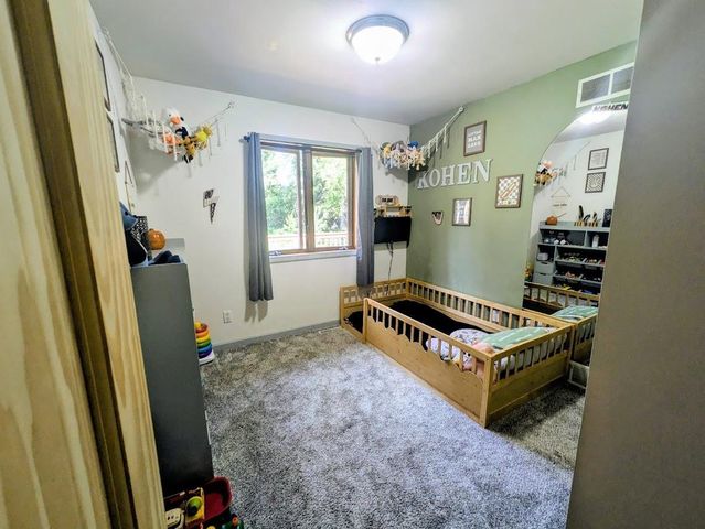 N7590 Island Drive, Pardeeville, WI 53954
