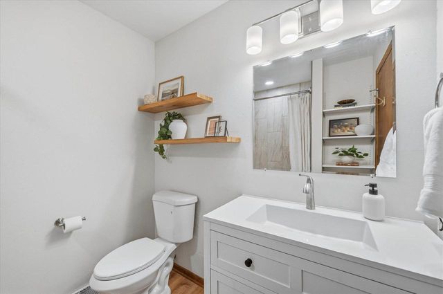 1620 1st AVENUE, Grafton, WI 53024