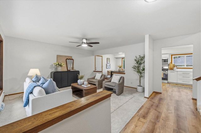 1620 1st AVENUE, Grafton, WI 53024