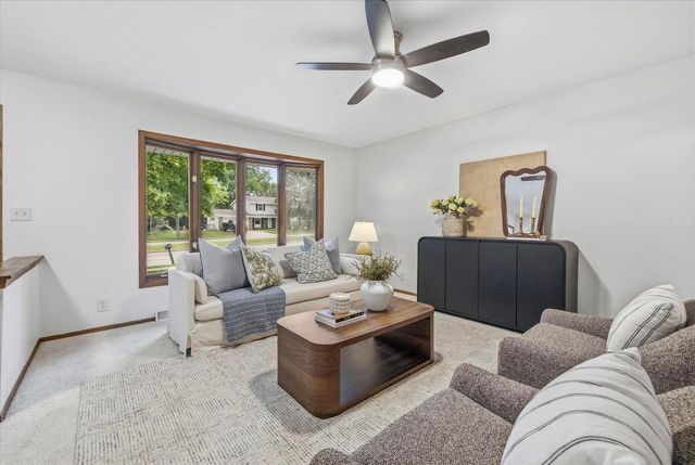 1620 1st AVENUE, Grafton, WI 53024