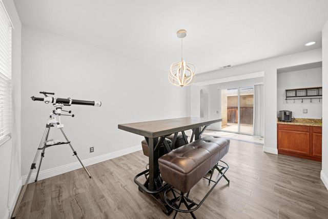 2121 Cottage Court, Perris, CA 92571