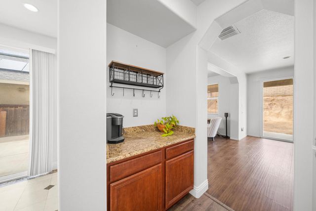 2121 Cottage Court, Perris, CA 92571