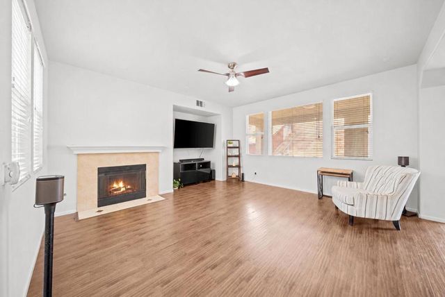 2121 Cottage Court, Perris, CA 92571