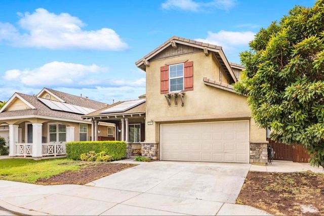 2121 Cottage Court, Perris, CA 92571