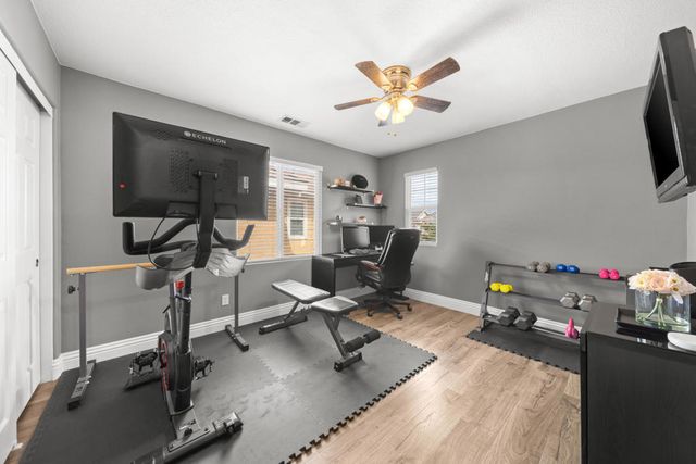2121 Cottage Court, Perris, CA 92571