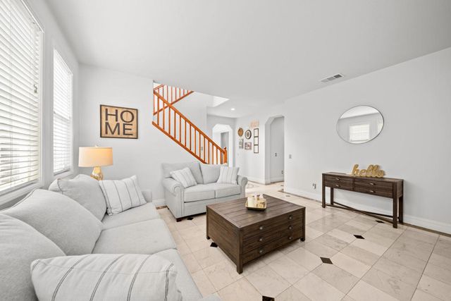 2121 Cottage Court, Perris, CA 92571