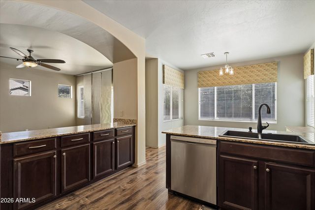 35203 N 30th Lane, Phoenix, AZ 85086